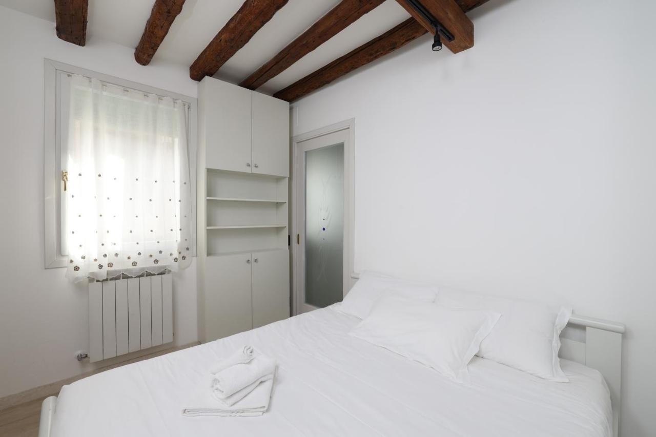 Ca Giardini Apartments In Biennale By Bricola Apartments Venedig Eksteriør billede